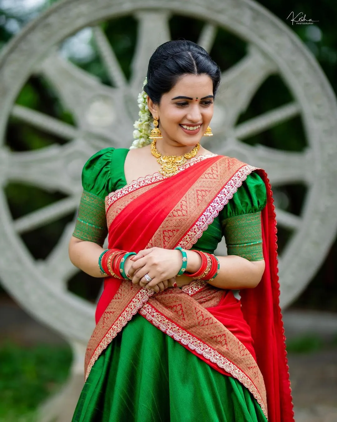 TELUGU TV ACTRESS SRAVANTHI CHOKARAPU STILLS IN GREEN LEHENGA CHOLI 8